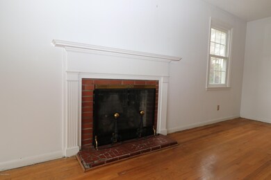 1015 Daniel Place, Jacksonville, NC 28540 - photo 3