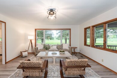 3_Living Room-2(14)