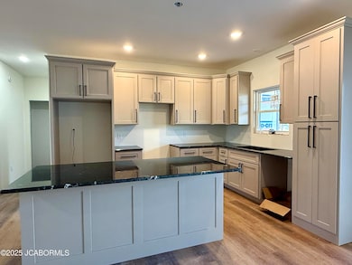 1420 Biscayne Dr, Jefferson City, MO 65109 - photo 5