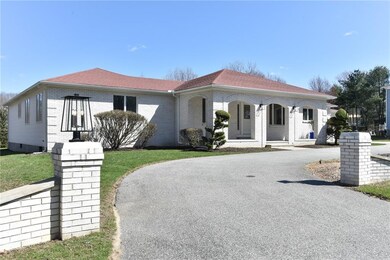 75 Alpine Estates Dr, Cranston, RI 02921 - photo 2