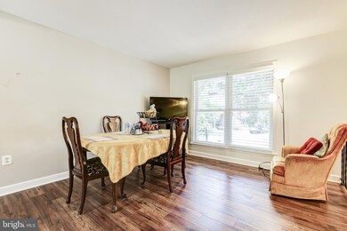 19127 Wayne Dr, Triangle, VA 22172 - photo 7