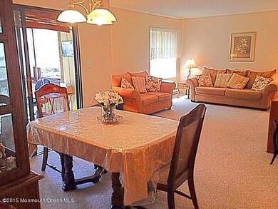 5 k living dining room w door ^^