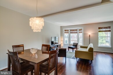 2542 James Maury Dr, Herndon, VA 20171 - photo 4