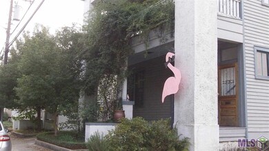 When you arrive at front steps you will see the Sp