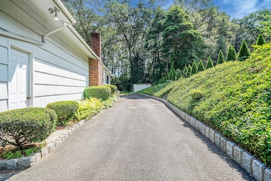 203 Deer Park Rd, Dix Hills, NY 11746 - photo 6