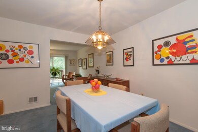 2145 Chapel Valley Ln, Lutherville Timonium, MD 21093 - photo 7