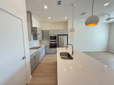 33200 Forest St W unit 72A, Magnolia, TX 77354 - photo 4