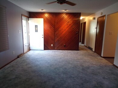 Living room v 3