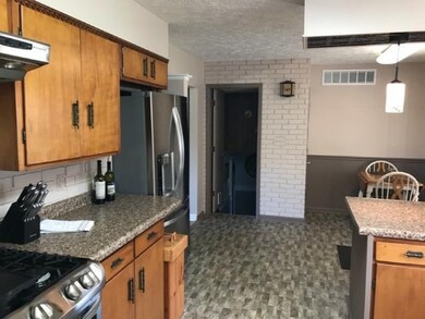 E Becht Rd. kitchen 3