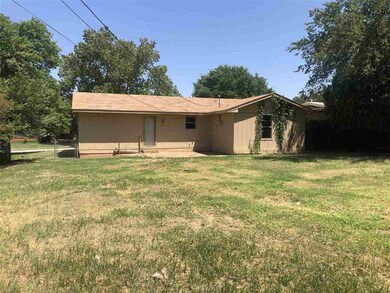 1303 Harvey Dr, Wichita Falls, TX 76302 - photo 3