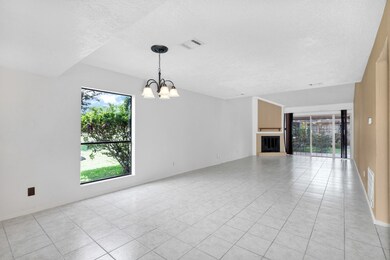 2001 Lakewood Ct, Willis, TX 77318 - photo 5