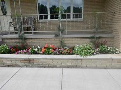 8760 Mathews Ln, Crown Point, IN 46307 - photo 3