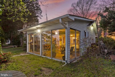 24131 N Patuxent Beach Rd, California, MD 20619 - photo 4