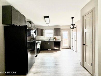 6844 Langston Dr unit 101/102, Knoxville, TN 37918 - photo 5