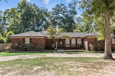 27107 Apache Trail, Magnolia, TX 77354 - photo 2