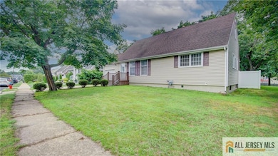 24 Mercury Cir, South Amboy, NJ 08879 - photo 3