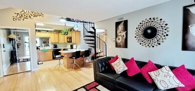 21 Margin St unit 34, Lynn, MA 01905 - photo 3