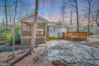 142 Washington St, Locust Grove, VA 22508 - photo 2