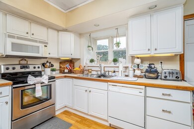 81 Union St, Leominster, MA 01453 - photo 4