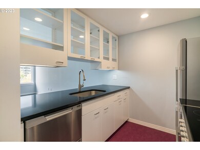 Legends Condos unit 709, Portland, OR 97205 - photo 6