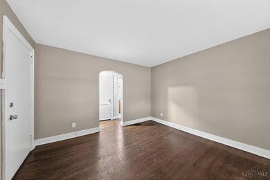 1501 Summit Rd, Cincinnati, OH 45237 - photo 7