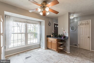1 Sky Blue Ct, Germantown, MD 20874 - photo 6