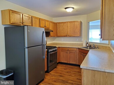 10609 Riva Place, White Plains, MD 20695 - photo 3