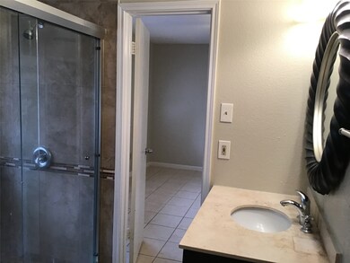 7926 Sawmill Trail, Houston, TX 77040 - photo 6