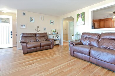 18 Scenic View Dr, Smithfield, RI 02917 - photo 4