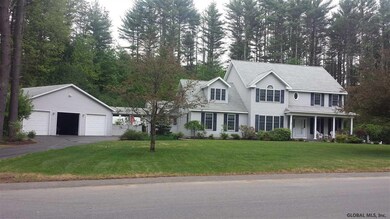 7 Carlyle Terrace, Saratoga Springs, NY 12866 - photo 2