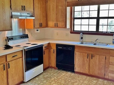 435 Highway 48 W, Tylertown, MS 39667 - photo 5