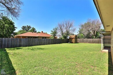 3249 Pheasant Dr, Abilene, TX 79606 - photo 3