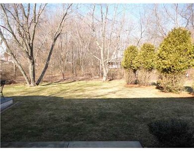 58 Plum Rd unit 1B, Riverside, RI 02915 - photo 6