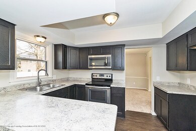 4918 Applewood Dr, Lansing, MI 48917 - photo 7