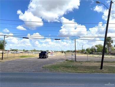 Other picture, front.