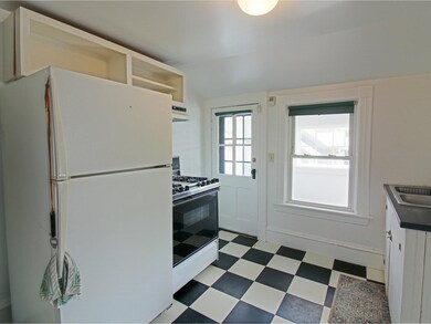 18 Clarke St unit 3, Burlington, VT 05401 - photo 3