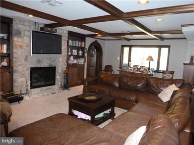 1429 Garrison Dr, Ambler, PA 19002 - photo 4