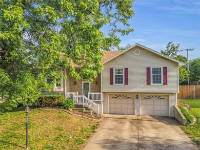 9225 W 47th St, Shawnee, KS 66203 - photo 4