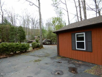 254 Four Seasons Dr, Drums, PA 18222 - photo 7