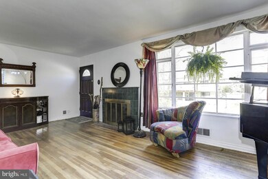 5016 Aurora Dr, Kensington, MD 20895 - photo 5