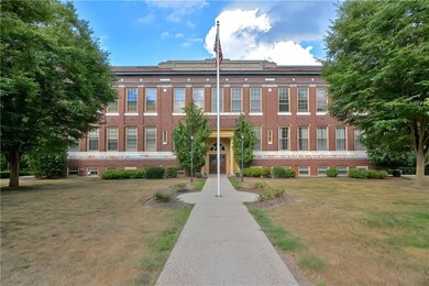 265 Sayles Ave unit 11, Pascoag, RI 02859 - photo 2