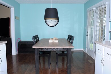 179 Forest Ridge Dr, Mount Washington, KY 40047 - photo 6