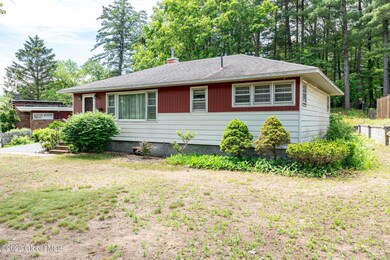 10 Tice Rd, Albany, NY 12203 - photo 3