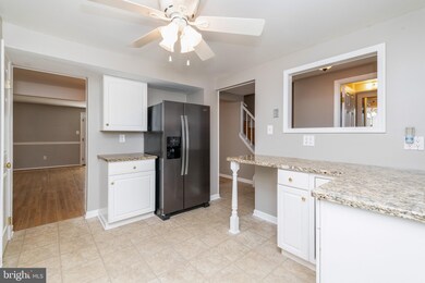 17 Hapsburg Ct, Parkville, MD 21234 - photo 4