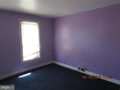 47 N 24th St, Camden, NJ 08105 - photo 4