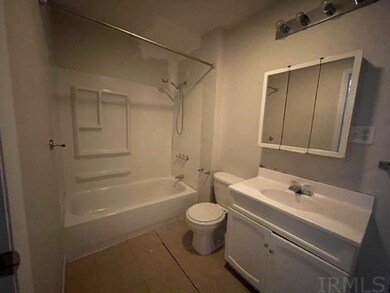 607 N Madison Ave, Fowler, IN 47944 - photo 5