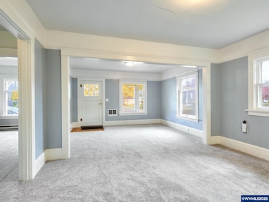 308 A St, Silverton, OR 97381 - photo 4