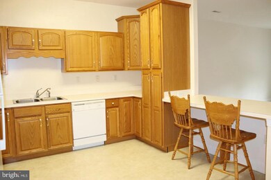 12909 Little Hayden Cir unit 2, Hagerstown, MD 21742 - photo 6