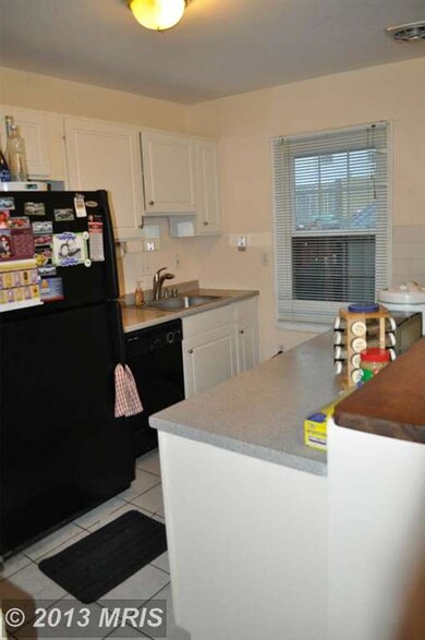 2913 Wren Ct, Woodbridge, VA 22191 - photo 7