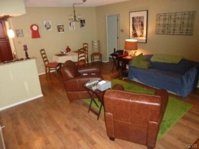 2681 Rolling Green Dr, Macungie, PA 18062 - photo 6